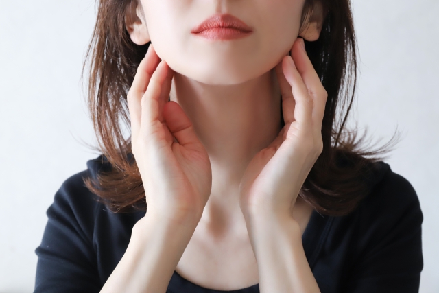 骨格矯正　顔の歪み　気になる　